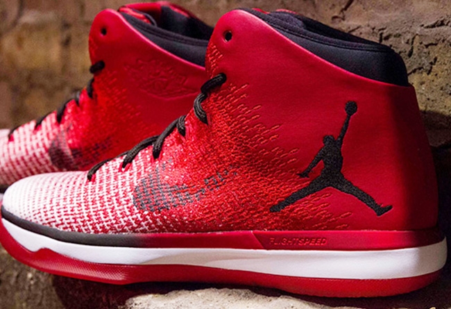 AJ1,Air Jordan 1  发售三款经典 OG 配色！纪念 “BANNED” 事件周年