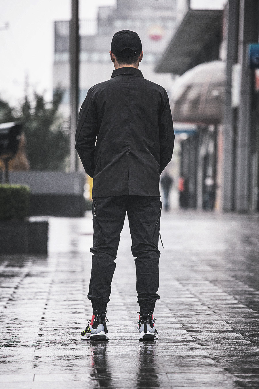ACRONYM,Air Presto,Nike  有了机能球鞋，你还缺少一身机能服装！