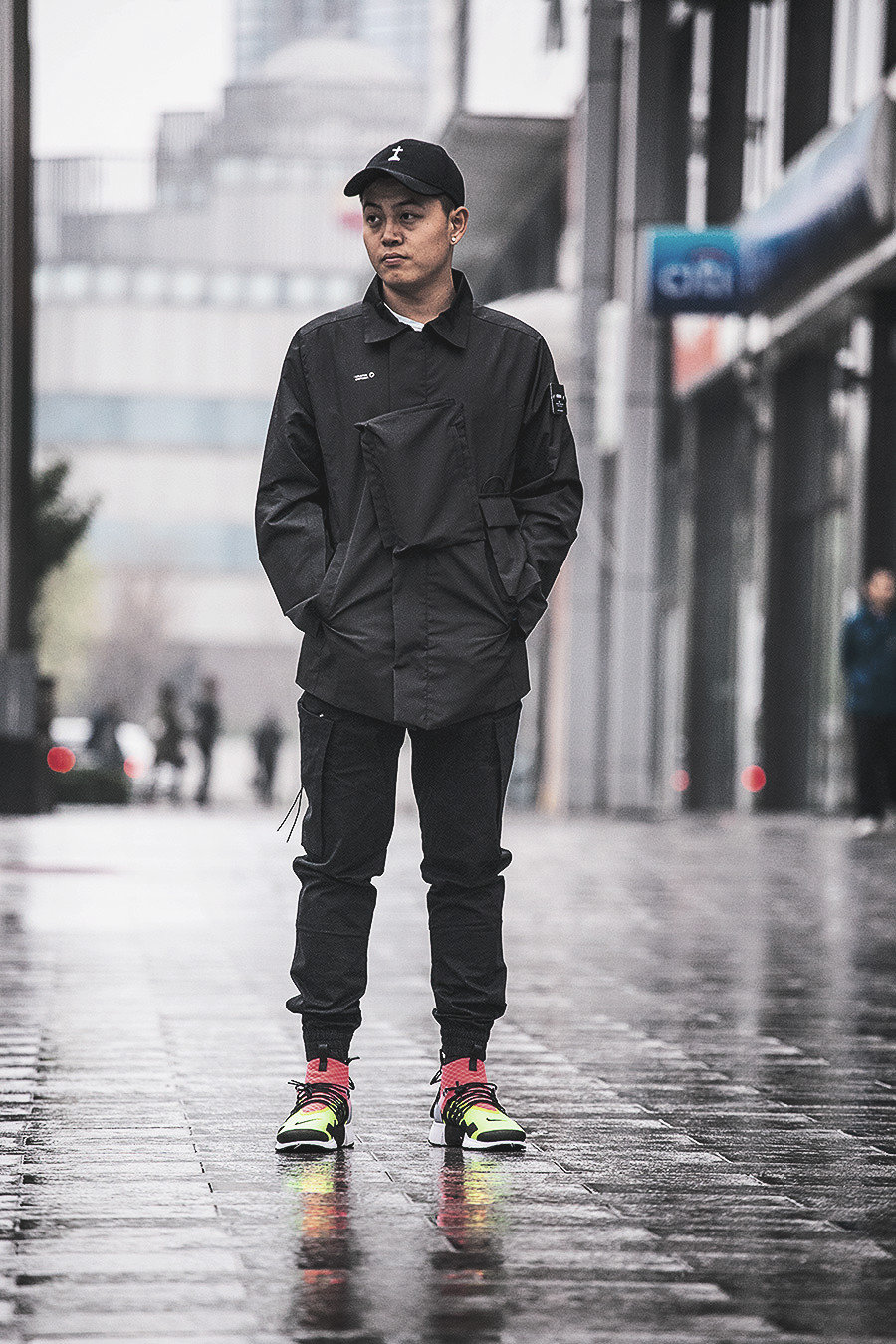 ACRONYM,Air Presto,Nike  有了机能球鞋，你还缺少一身机能服装！