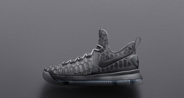 Nike,Soldier 10,KD 9,Kyrie 2  银灰风暴！Nike Basketball “Battle Grey” 系列正式发布
