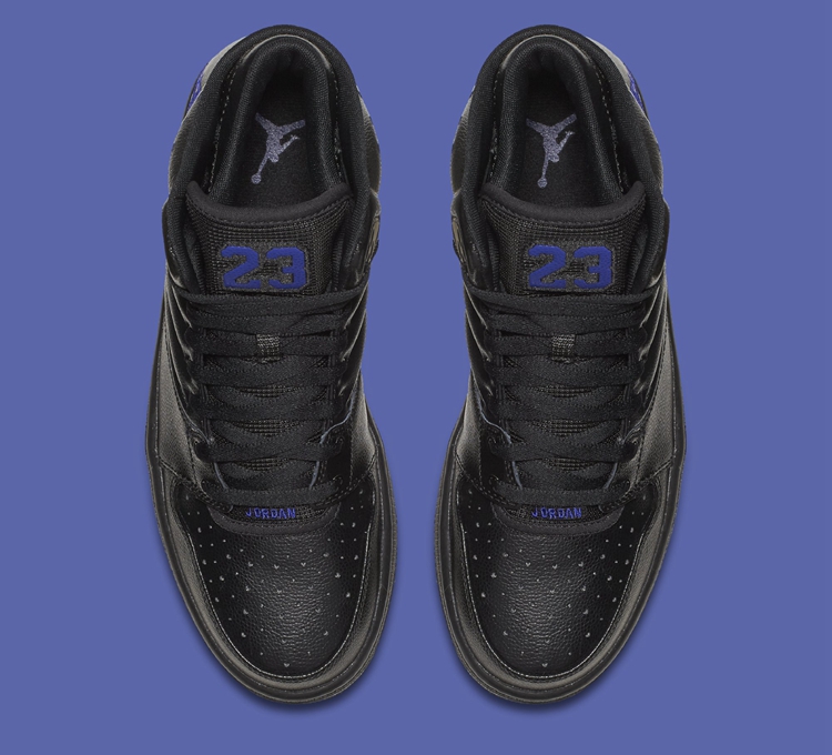 AJ,Air Jordan 1 Flight 4  带节奏？Air Jordan 1 Flight 4 “Space Jam” 年底登场