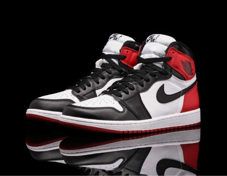 AJ1,Air Jordan 1,555088-125  距发售仅剩两天！Air Jordan 1 OG High “Black Toe” 本周六发售