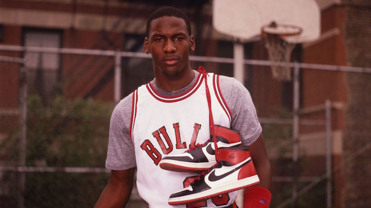 555088-125,AJ1,Air Jordan 1 555088-125AJ1 MJ 与黑脚趾 Air Jordan 1 的多个经典瞬间 555088-125,AJ1,Air Jordan 1 555088-125AJ1 MJ 与黑脚趾 Air Jordan 1 的多个经典瞬间