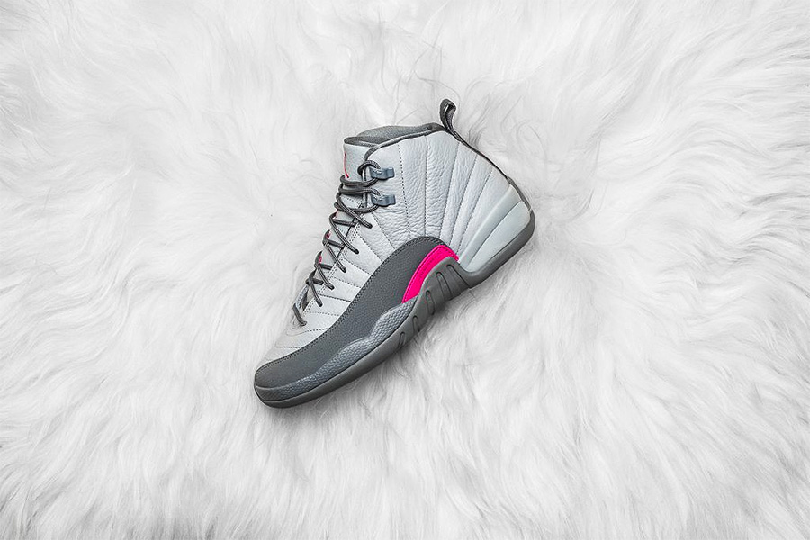 510815-029,AJ12,Air Jordan 12 510815-029AJ12 女款人气新品！Air Jordan 12 “Wolf Grey” 本周发售
