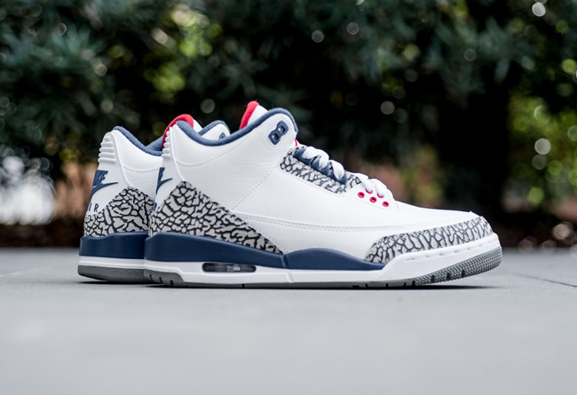 854262-106,AJ3,Air Jordan 3 854262-106AJ3 为什么 Air Jordan 3 “True Blue” 值得入手？
