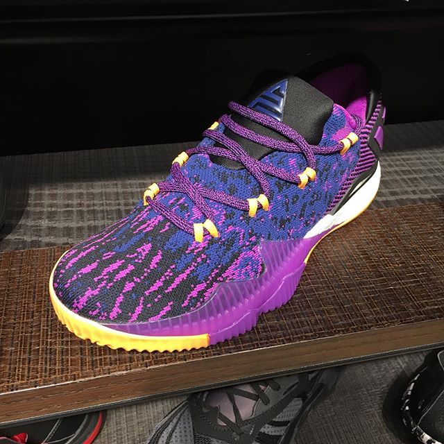 adidas,Crazylight Boost 2016  杨少侠的全新 PE！Crazylight Boost 2016 湖人配色
