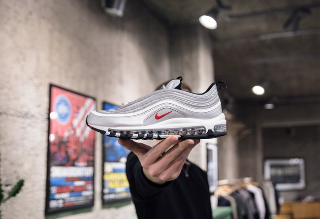 Air Max 97 OG,Nike,884421-001  提前做好准备！银子弹 Air Max 97 OG 官网链接释出！