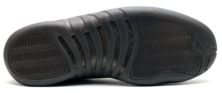 Air Jordan 12,OVO,AJ12,873864-  这双曝光已久的 Air Jordan 12 OVO 终于释出了市售信息