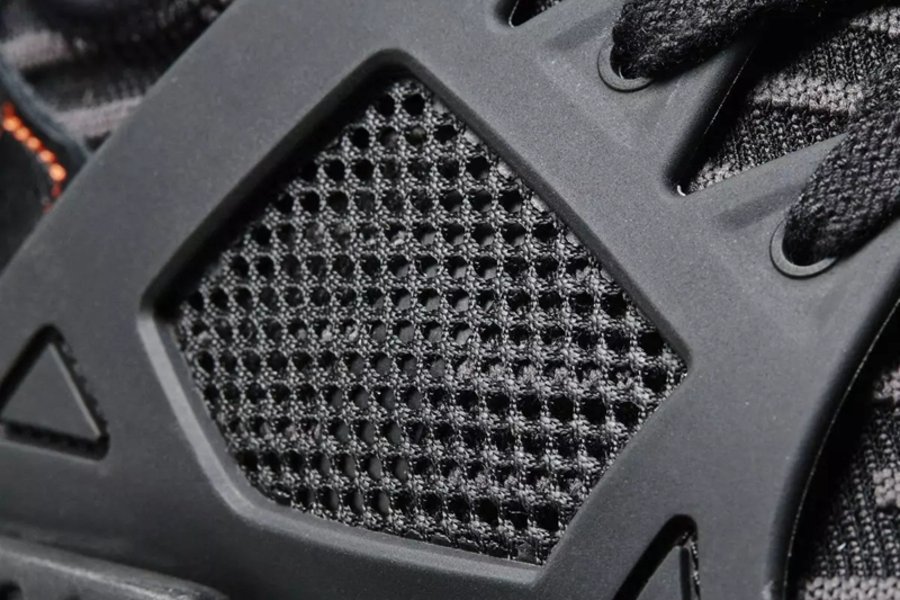 adidas,NMD XR1,Triple Black  有别以往！adidas NMD XR1 “Triple Black” 实物近览