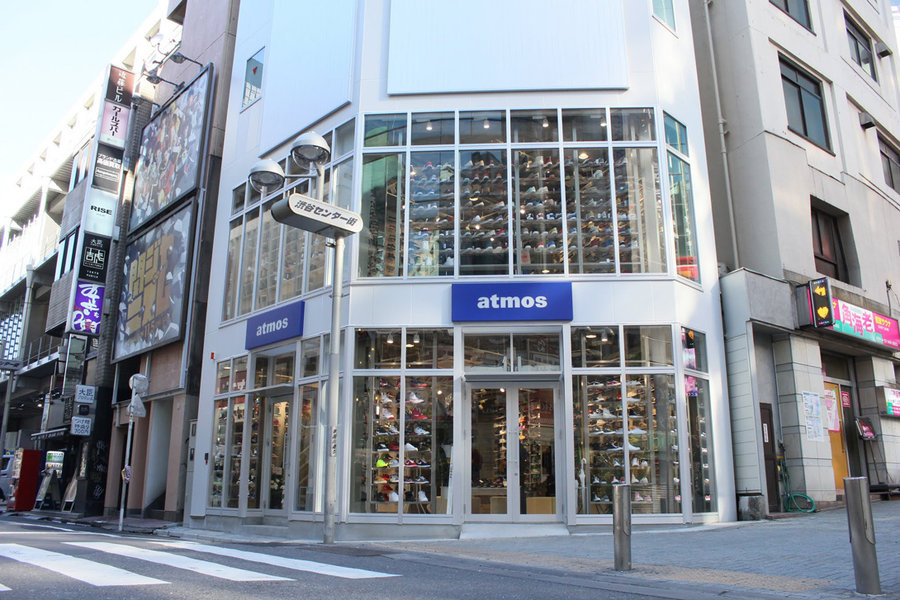 Puma,Reebok,adidas,Nike,Atmos  店铺界的联名狂魔原来是他