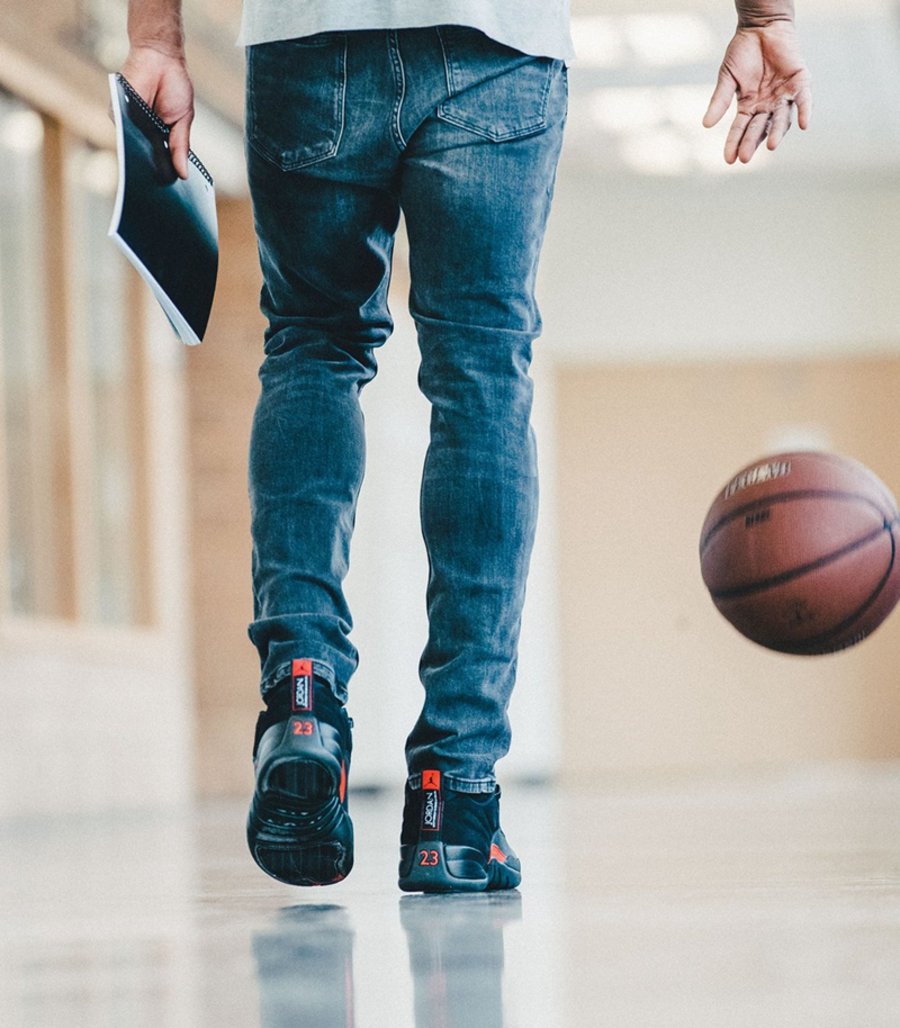 Air Jordan 12 Low,Air Jordan,3  发售提醒！这款干练精致的 Air Jordan 12 Low 明早登场