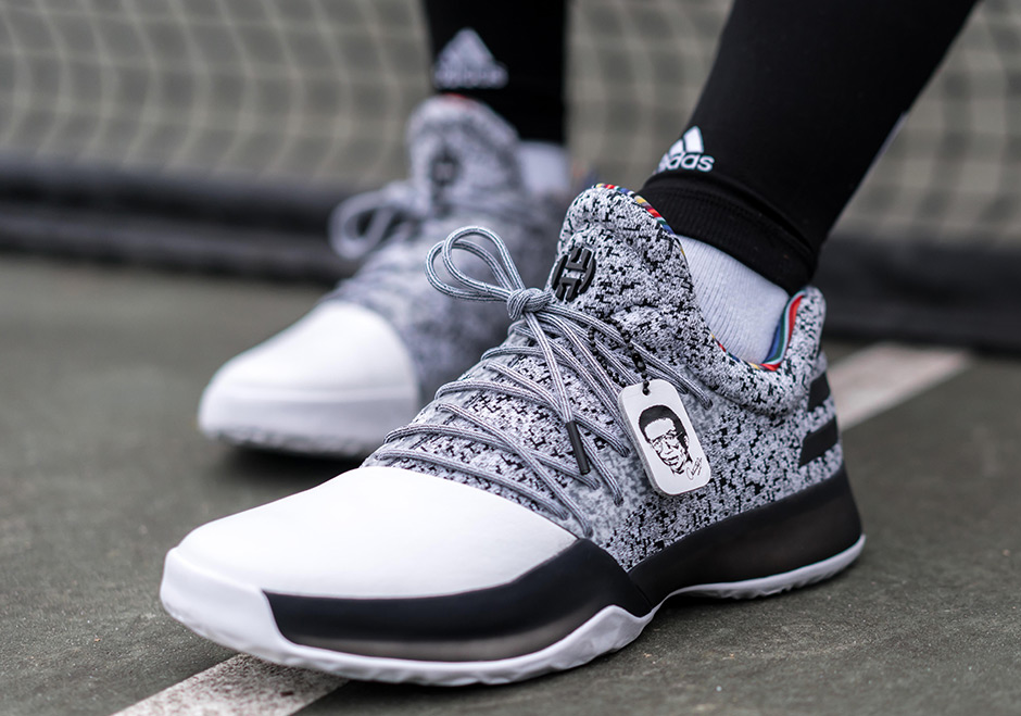 adidas,Dame 3,D Rose 7,Harden  adidas 2017 黑人月篮球系列像网坛传奇致敬