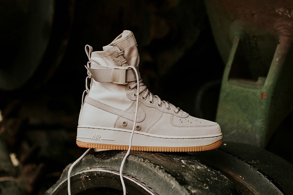 Nike,SF-AF 1,864024-200  浅麻色 Special Field Air Force 1 带来的靓丽军事风