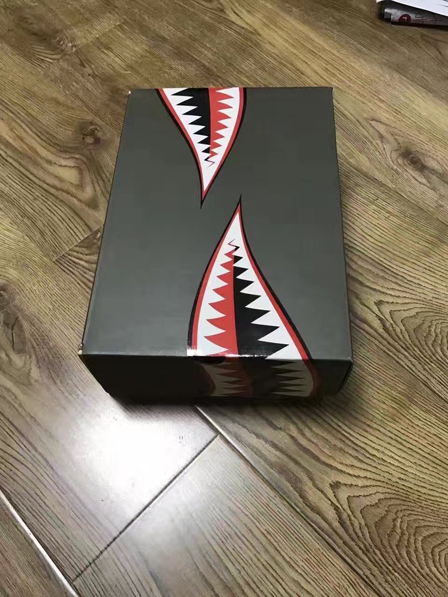 AJ5,Air Jordan 5,881432-305  实物讲解为什么这双 Air Jordan 5 会这么贵？