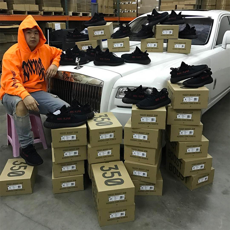 Yeezy Boost,Yeezy 350 Boost  贩子哥再度晒 Yeezy 提前货，不怕被 adidas 怼？