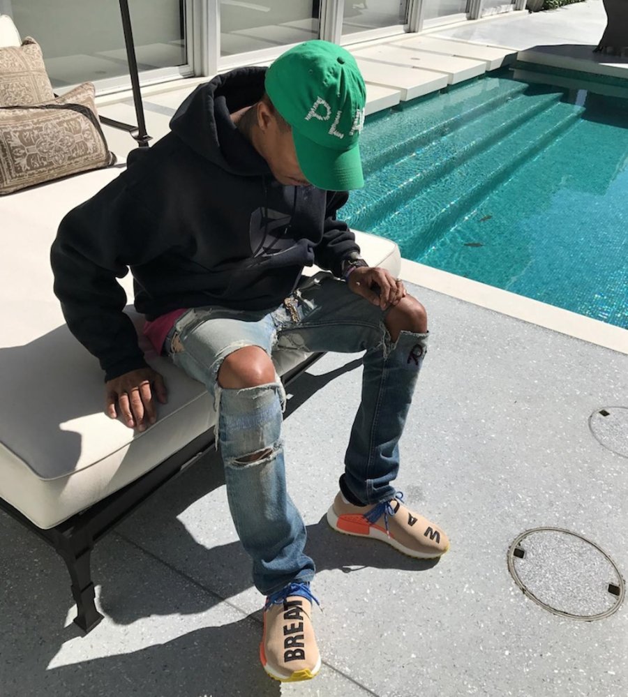 adidas,Hu NMD,Human Race  菲董又来阐述人性了！全新配色设计亲着曝光