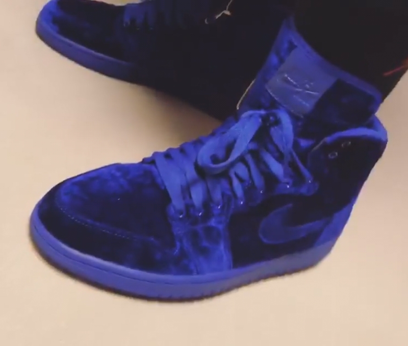 Air Jordan 1,AJ1,Blue Velvet  霸气浮夸！蓝丝绒 Air Jordan 1 “Blue Velvet” 首度现身