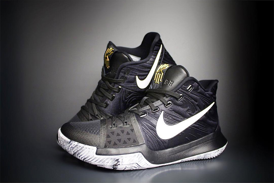852417-001,Kyrie 3,Nike 852417-001 黑人月 Kyrie 3 “BHM” 今早上架瞬间售罄！