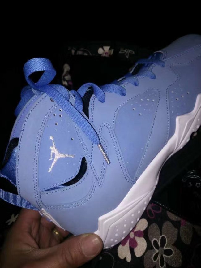 AJ7,Air Jordan 7,304775-400  经典北卡配色！Air Jordan 7 “Pantone”即将发售