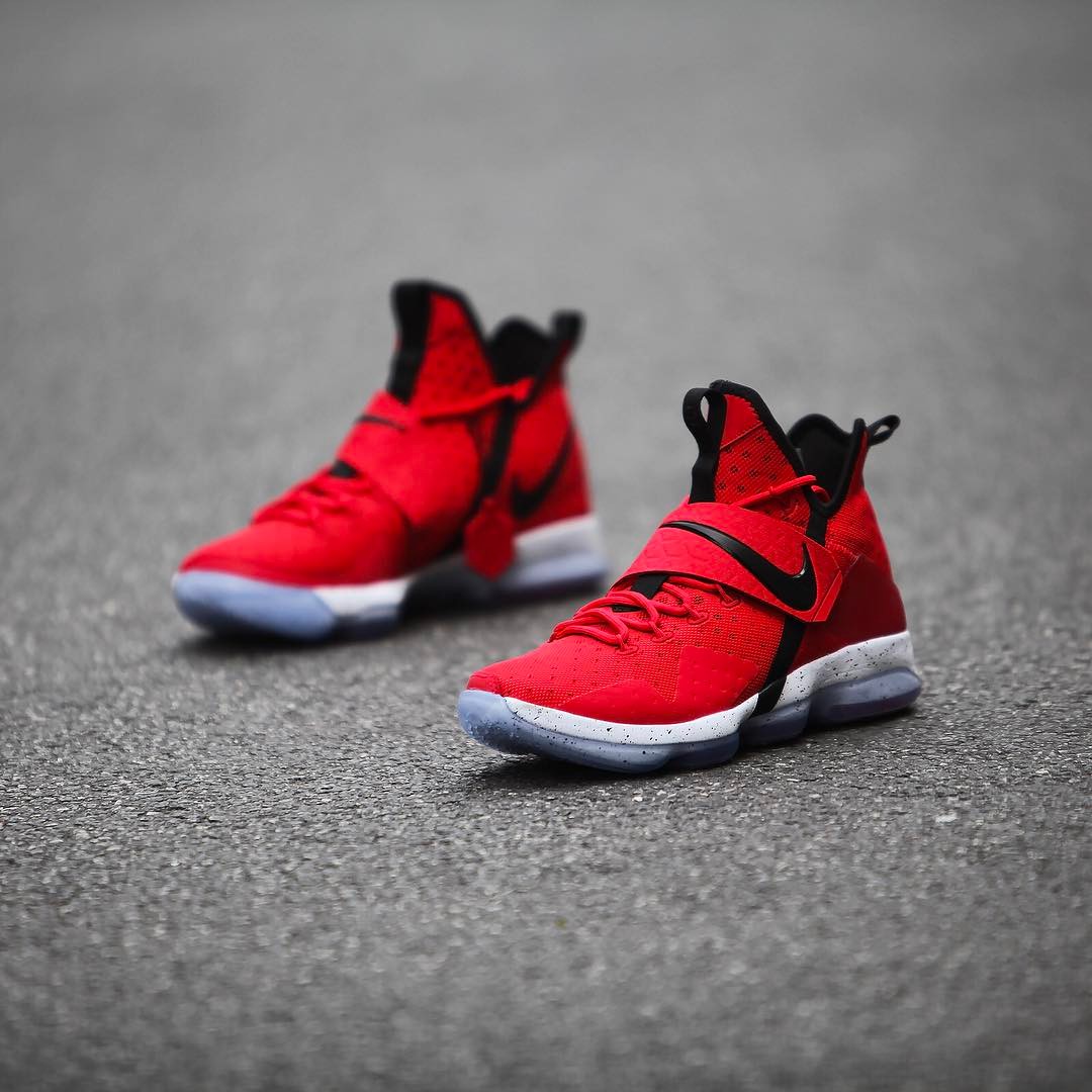 LBJ14,LeBron 14  詹皇亲着版 LeBron 14 红黑配色即将发售