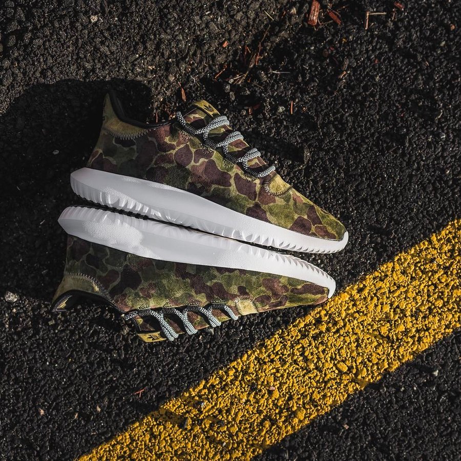 Tubular Shadow,adidas,BB8818 BB8818 百搭又个性独特！你是否在寻觅这样一款 “春游” 配色？