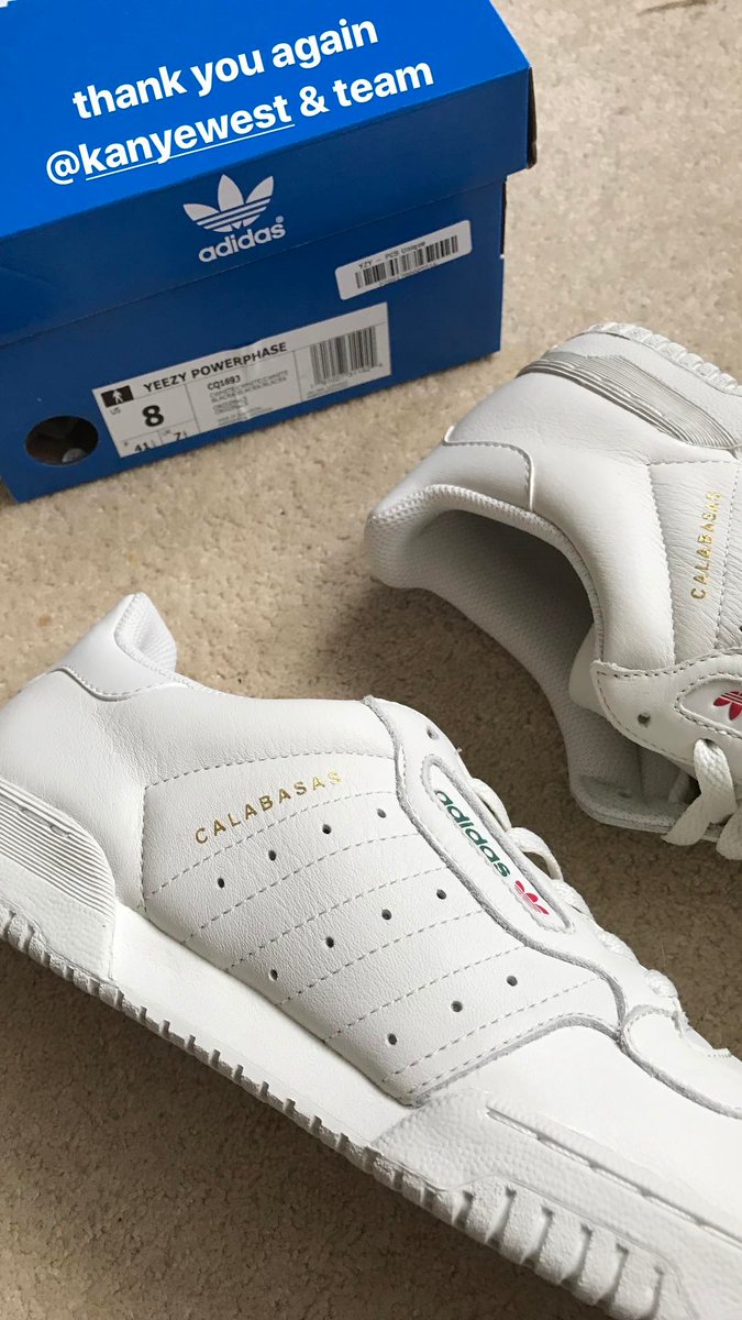adidas,Yeezy Powerphase,CQ1693  侃爷的小白鞋，你愿意花多少钱去购买呢？