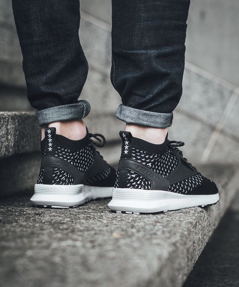 性价比,人气,款,Reebok,Zoku,Ultraknit  性价比人气款！Reebok Zoku Ultraknit 迎来首个联名配色