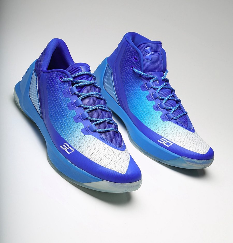 Under Armour Curry 3,Family Bu  兄弟二人同场上脚！UA Curry 3 “Family Business” 细节近赏