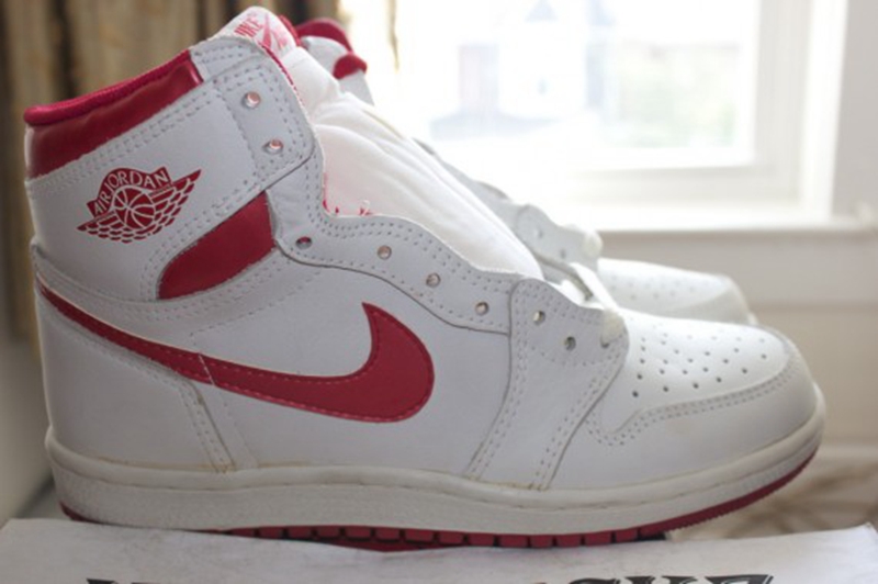 AJ1,Air Jordan 1,Metallic Red,  实物现身！Air Jordan 1 “Metallic Red” 将于五月首次回归