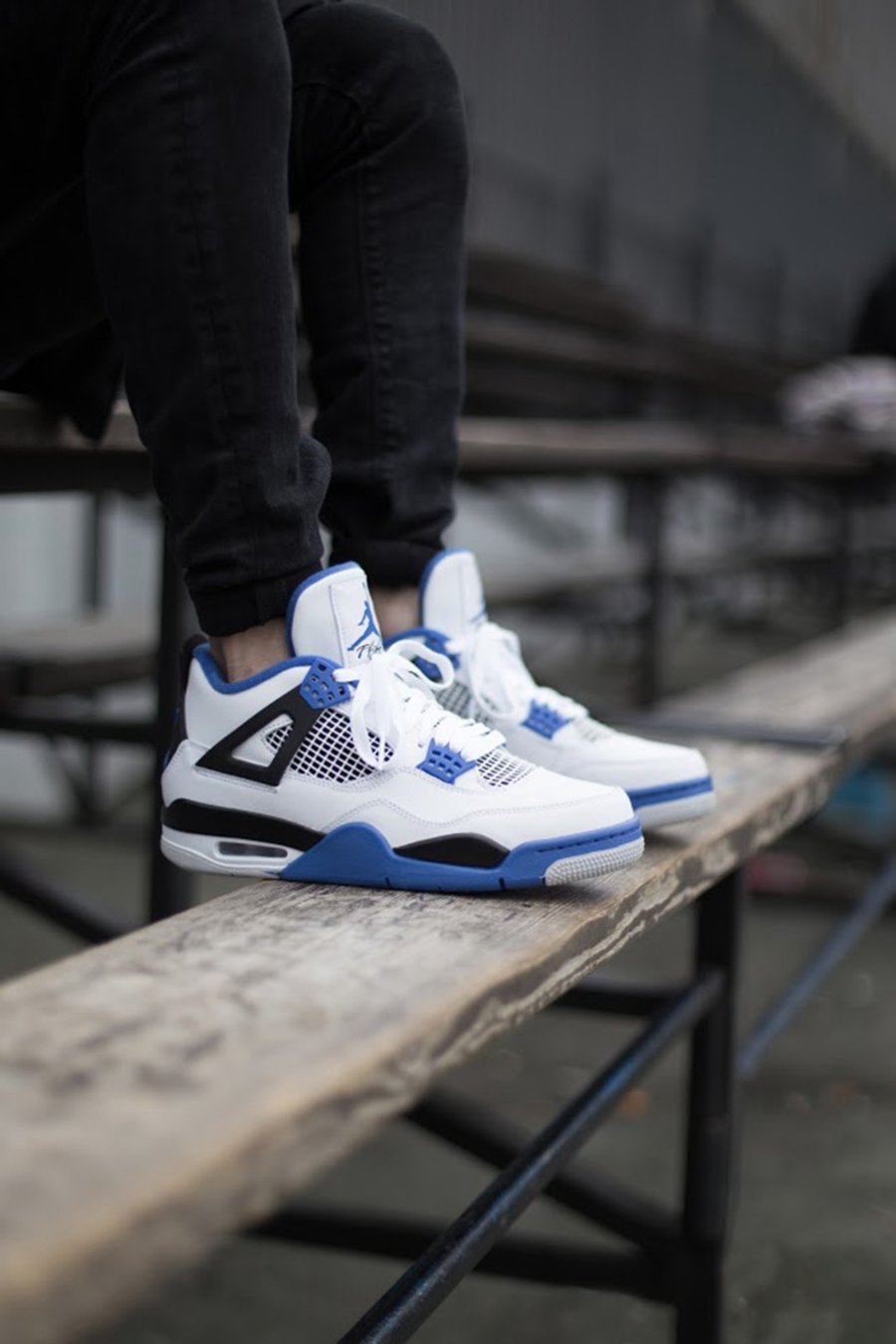 Air Jordan 4,AJ4,308497-117  活力满满！Air Jordan 4 摩托配色上脚效果究竟如何