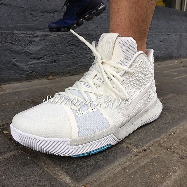 Nike,Kyrie 3  清爽气息！奶白色 Kyrie 3 实物图释出！