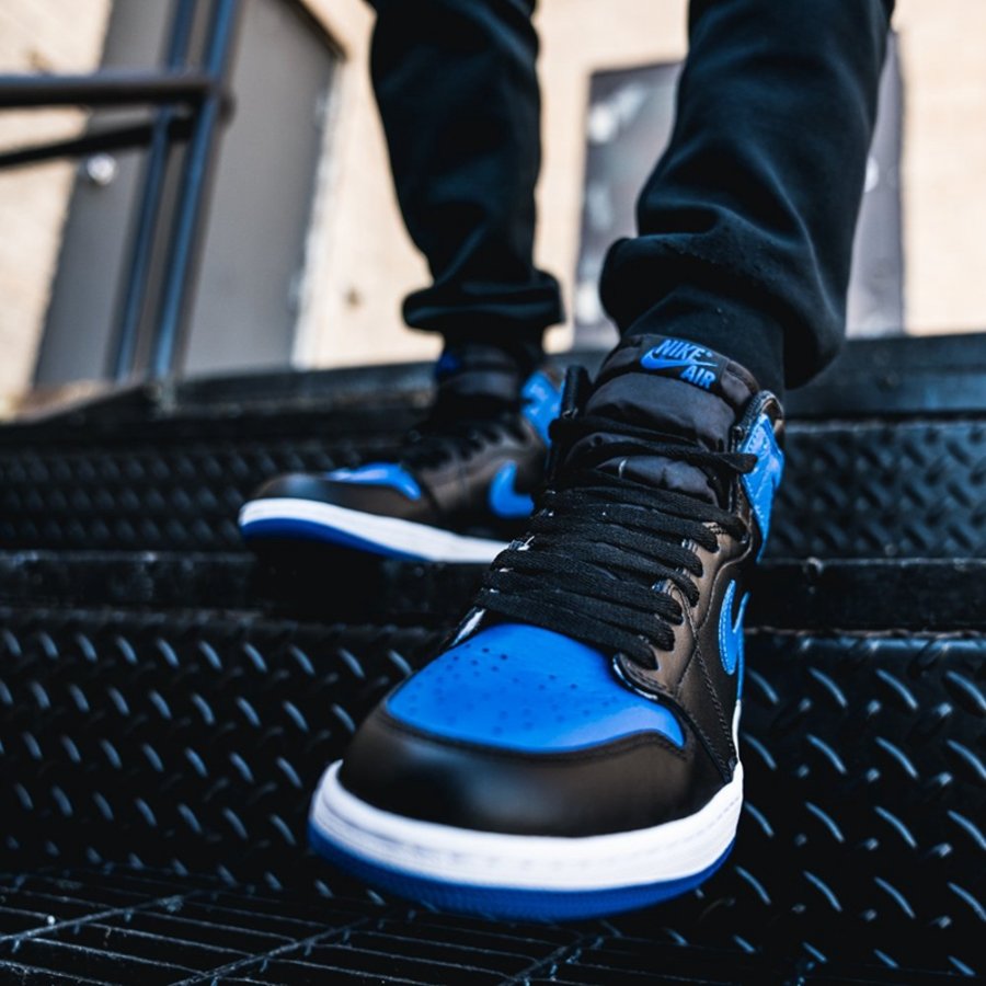 Air Jordan 1,AJ1,555088-007  蓄势待发！黑蓝 Air Jordan 1 “Royal” 明早正式发售！