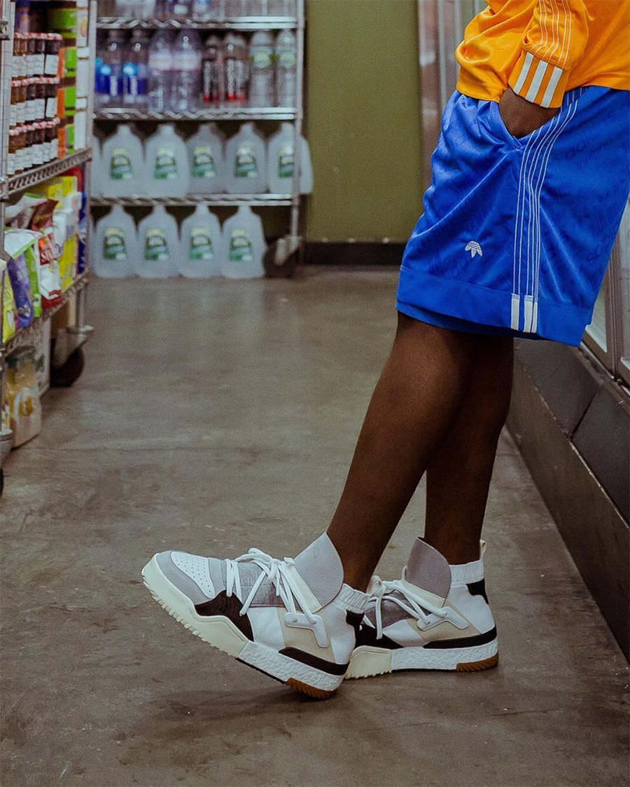 Alexander Wang,adidas  Alexander Wang 联名系列已经全系上架中国官网！