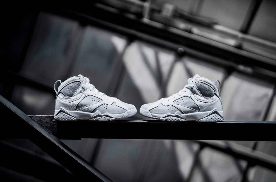 AJ7,Air Jordan 7,304775-120  这双白鞋是不是你的菜？Air Jordan 7 “Pure Money” 实物展示！