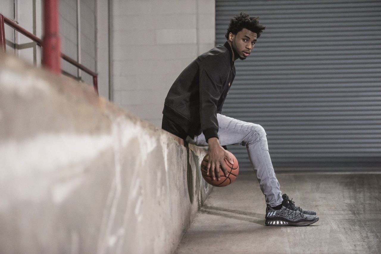 adidas,Crazy Explosive Low,BB8  近似斑马花纹！Crazy Explosive Low 威金斯 PE 现已发售！