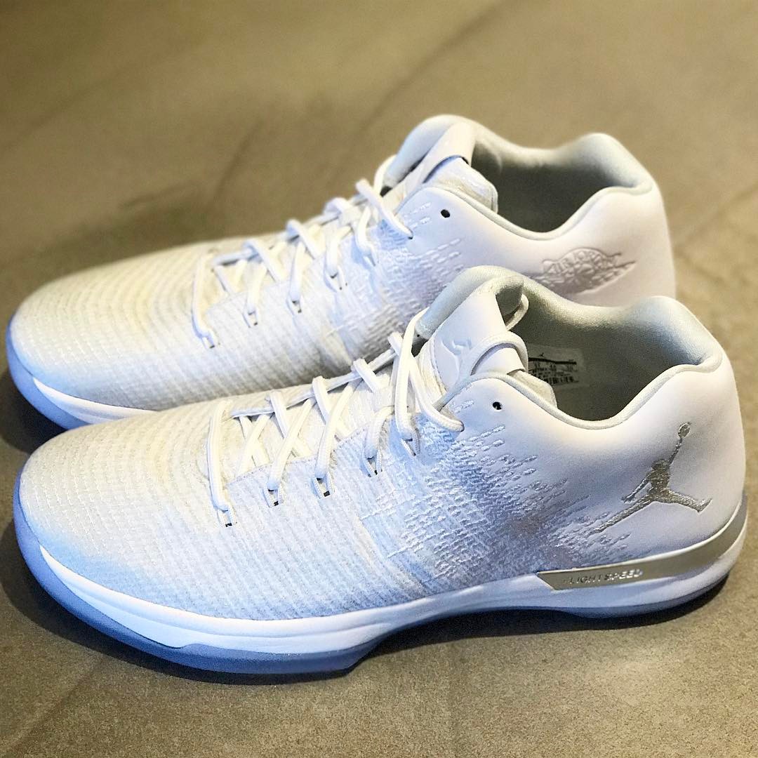 528895-106,AJ11,Air Jordan 11 528895-106AJ11 黑人陈建州提前上脚三双人气 “小白鞋”！