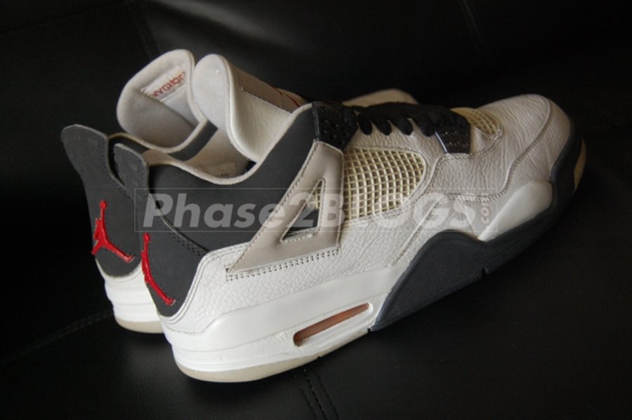 Air Jordan 4,AJ4  Air Jordan 4 罕见样品实物曝光，是否预示今年市售？