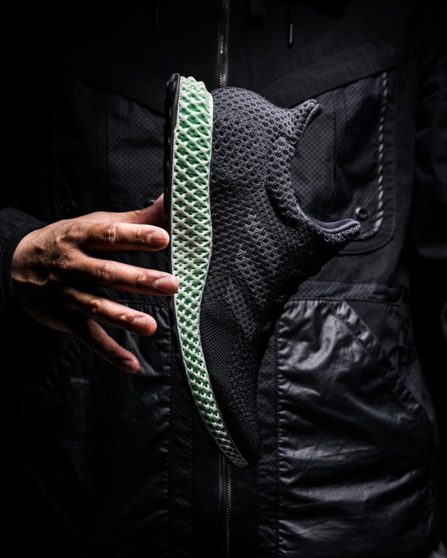 adidas,FutureCraft 4D  全新配色曝光！科幻跑鞋 adidas FutureCraft 4D 将再度发售！