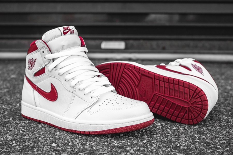 AJ1,Air Jordan 1,Metallic Red,  本周发售！元年白红 AJ1 OG “Metallic Red” 实物美图近赏