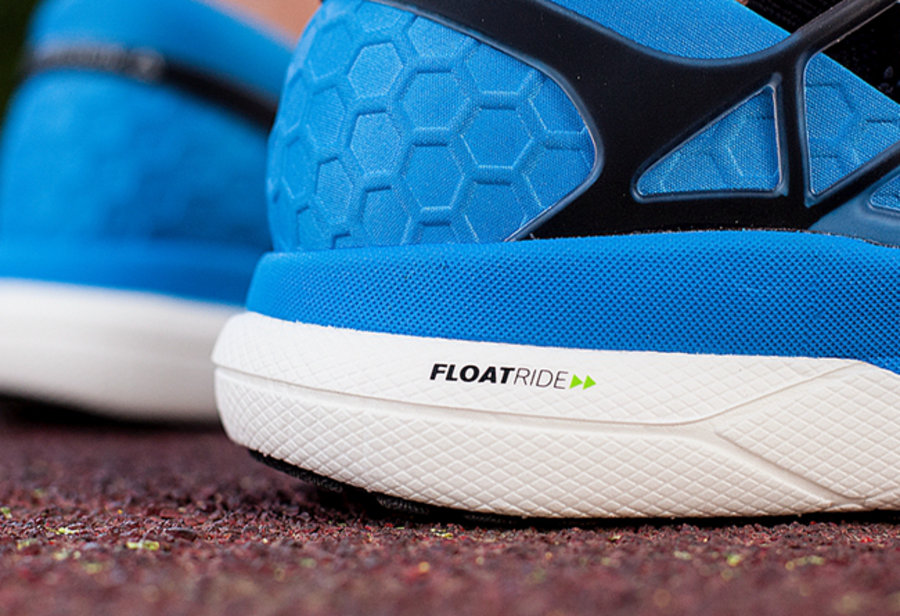 Reebok,FloatRide Run  不止脚感爆炸这么简单！Ultra Boost 的真正对手竟然是它！