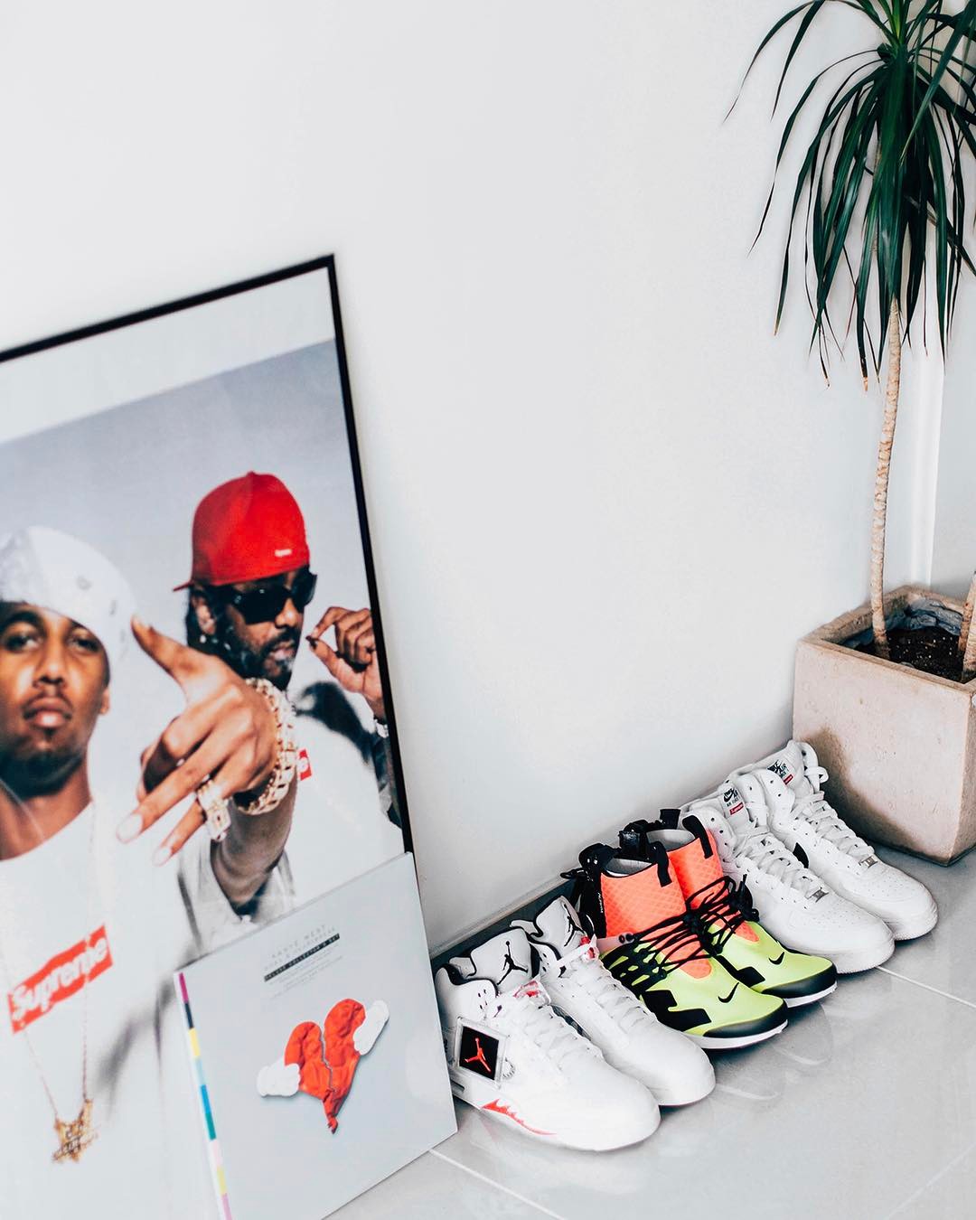 AJ1,Air Jordan 1,OFF-WHITE AJ1 OFF-WHITE x AJ1 上脚效果如何？看看本周球鞋美图精选！