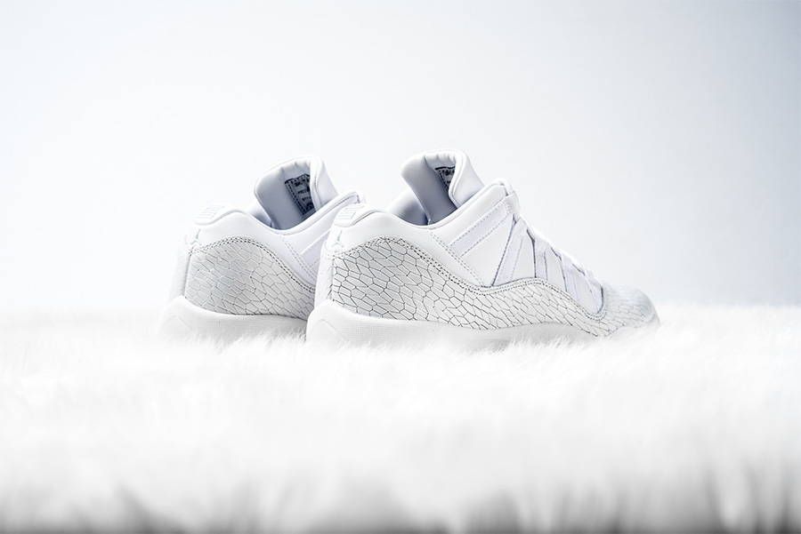 897337-100,AJ11,Air Jordan 11 897337-100AJ11 520 的大礼！明天三款精品小白鞋闪亮登场！