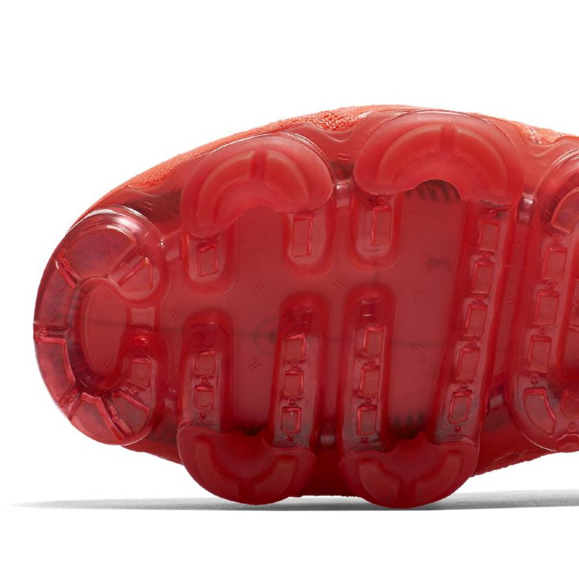 VaporMax,Nike  全红加持！CLOT x Nike Air VaporMax 官图局部释出