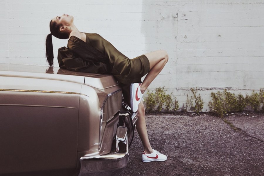 Bella Hadid,Nike,Classic Corte  ​性感超模 Bella Hadid 上脚的这双 Nike 历史你知道有多久？