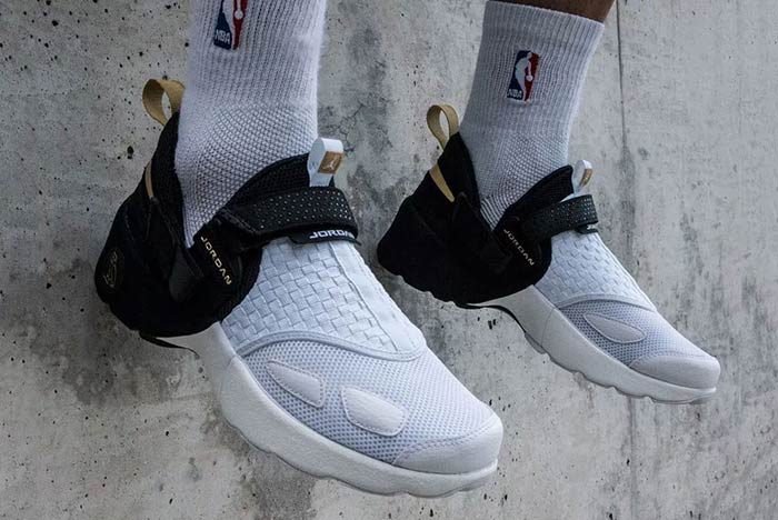 AJ,Air Jordan Trunner,OVO  黑白经典配色！OVO 与 Air Jordan 全新联名实物曝光！