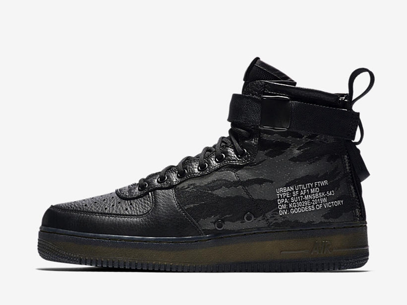 Nike,SF-AF1 Mid,AA7345-001  注意了！虎纹迷彩 Nike SF-AF1 Mid 有望明日登场