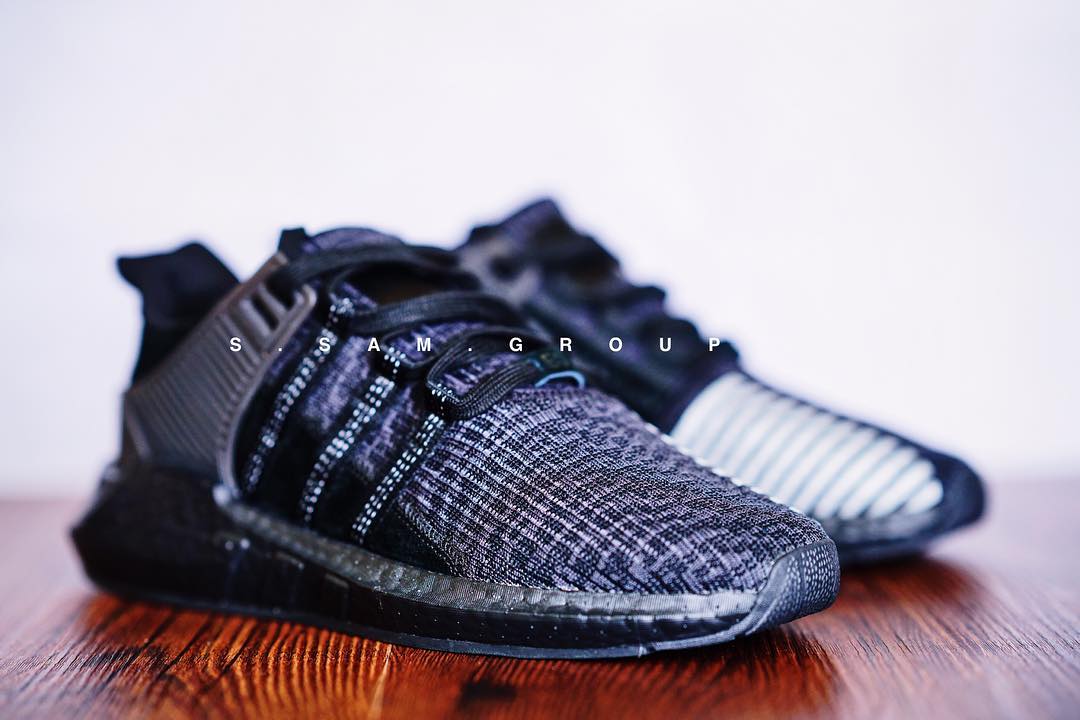 EQT 93/17 Boost,EQT,adidas  黑色中底！EQT 93/17 Boost “Triple Black” 实物新图