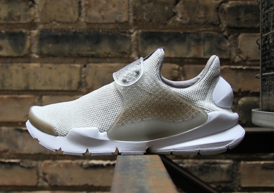 Nike,Sock Dart,911404-801,9114  清爽又个性！全新三款 Nike Sock Dart 现已正式发售
