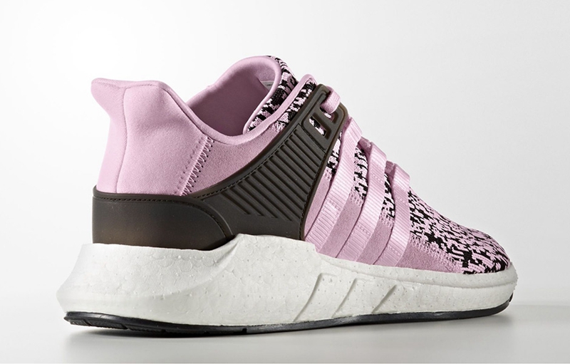 EQT 93/17 Boost,adidas  粉色风暴！全新 EQT 93/17 Boost “Still Breeze” 官图释出