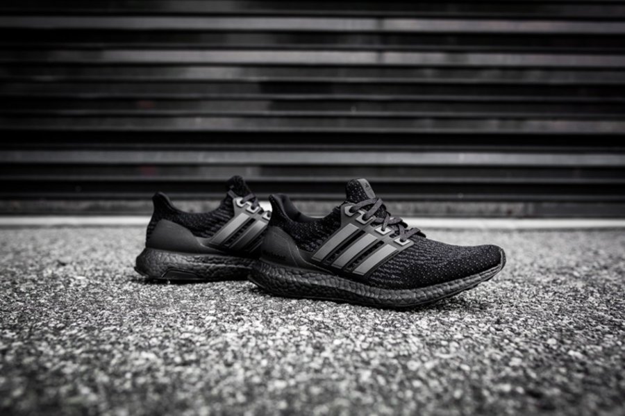 adidas,Ultra Boost,Triple Blac  原价入手黑武士 Ultra Boost 3.0 “Triple Black” 的机会就在这里！